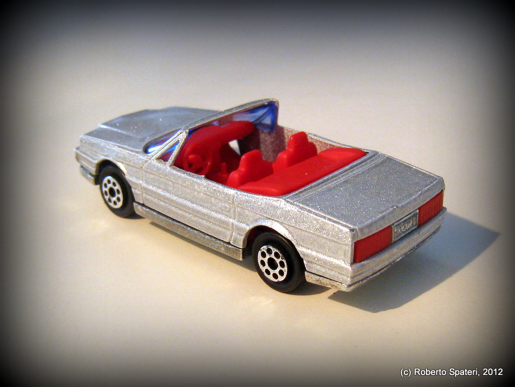 Majorette Cadillac Allante (n.253)